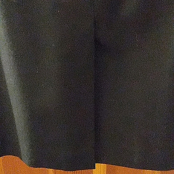 Black pencil skirt - Picture 4 of 6